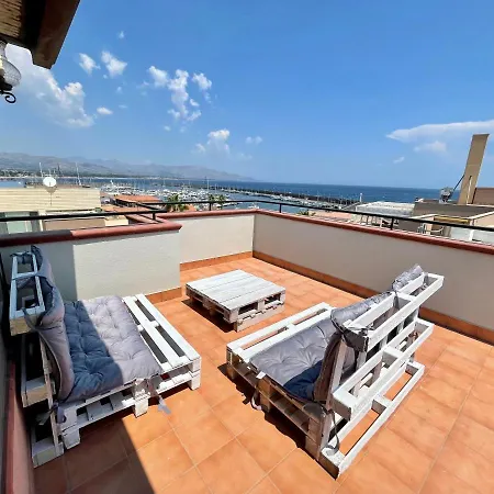 Casa Vacanze Amelia Apartamento