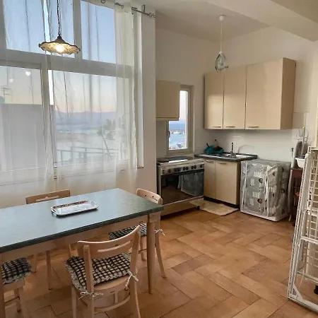Casa Vacanze Amelia Apartamento Riposto