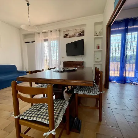 Casa Vacanze Amelia Apartamento Riposto